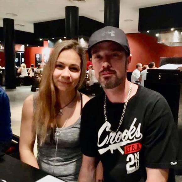 Meet your Posher, Ang - Picture 1 of 1